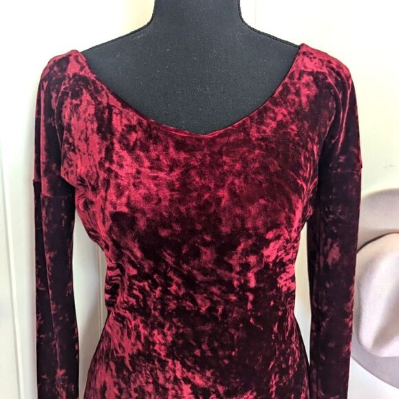 VTG Betsey Johnson Red Burnout Velvet Whimsigoth Fairy Grunge Glam Top MD/LG - Picture 2 of 9